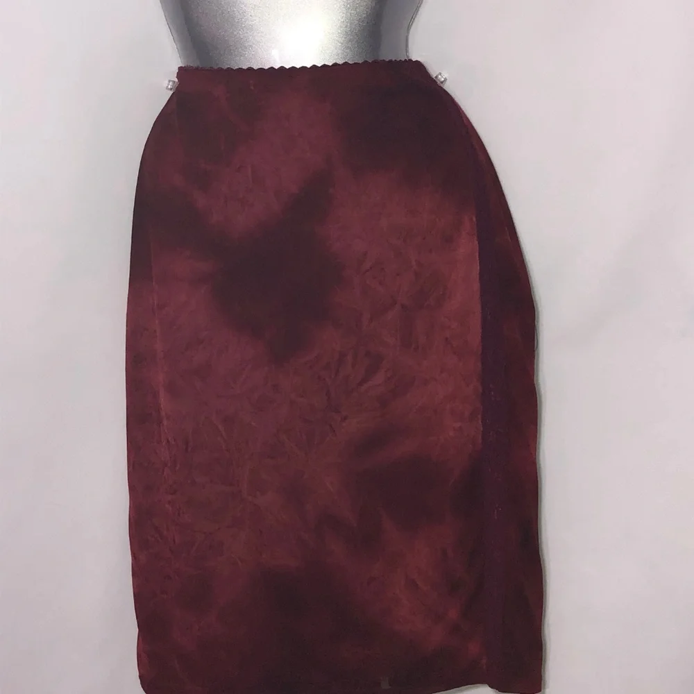 Rampage slip skirt lace on sides gold paisley - Picture 3 of 8